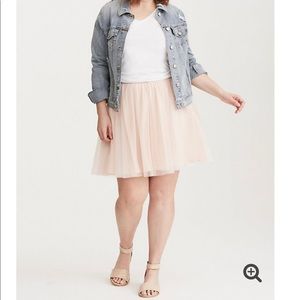 Torrid Blush Tulle Mini Skirt Size 2